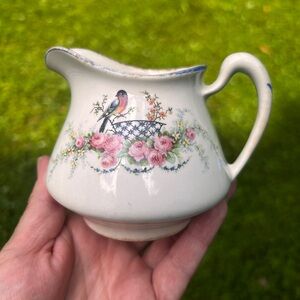 Homer Laughlin Vintage Creamer
